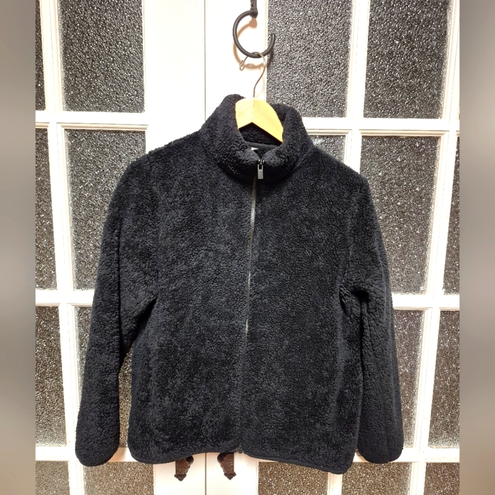 Uniqlo fluffy yarn fleece full zip jacket (women M)